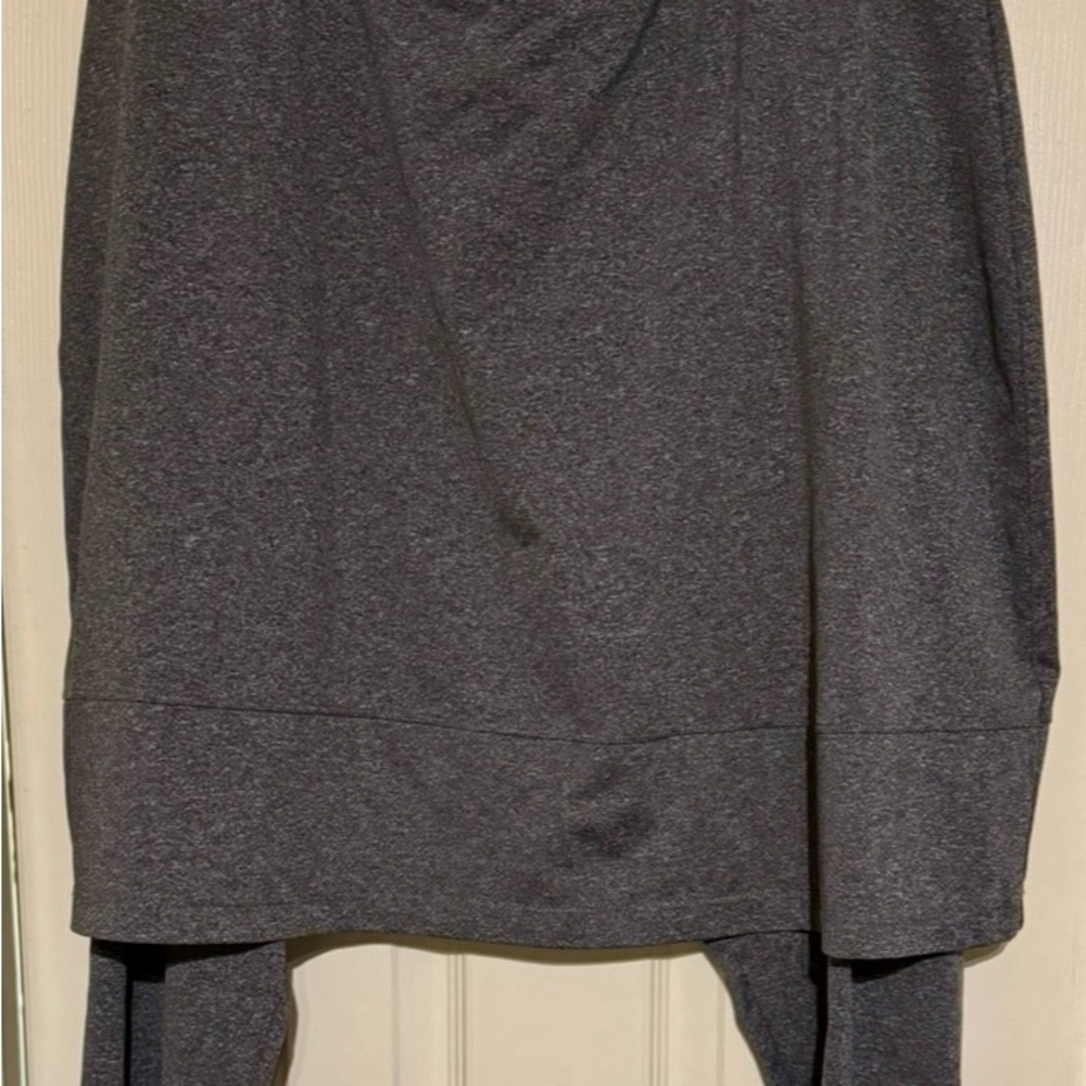 Snoga Gray Mesh Detail Skirt with Cropped Leggings (Athletic Skort)